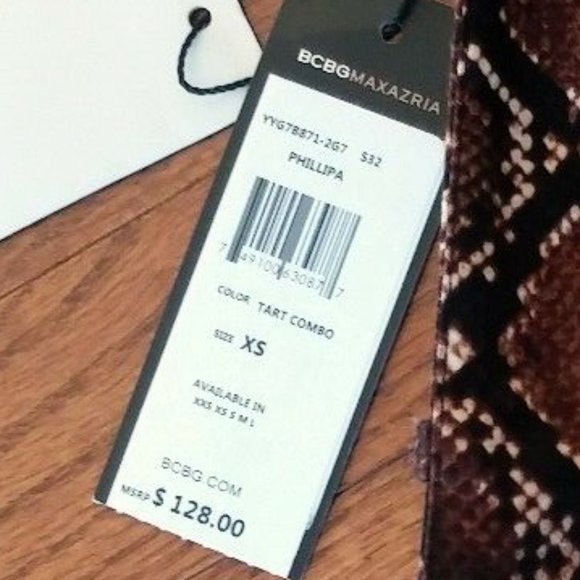 BCBG MAXAZRIA "Phillipa" Print Short (Tart Combo) SMALL - Picture 16 of 16